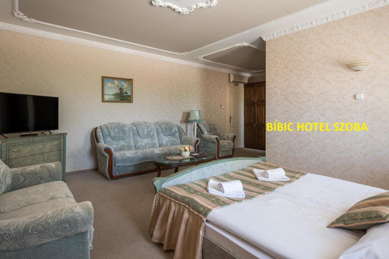 Hotel Bíbic és Tüskevár Étterem és Horgásztó Nyiregyhaza Exterior foto